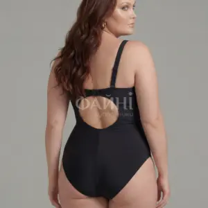 Чорний купальник plus size